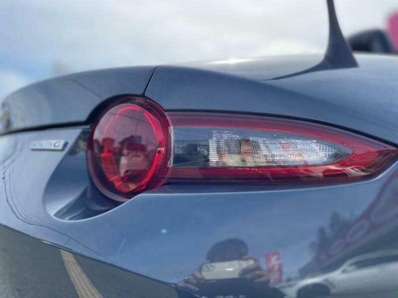 ROADSTER