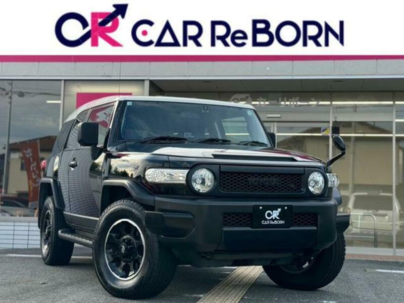 TOYOTA FJ CRUISER