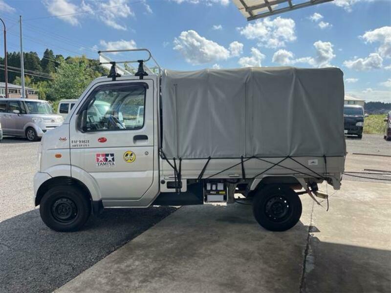 CARRY TRUCK