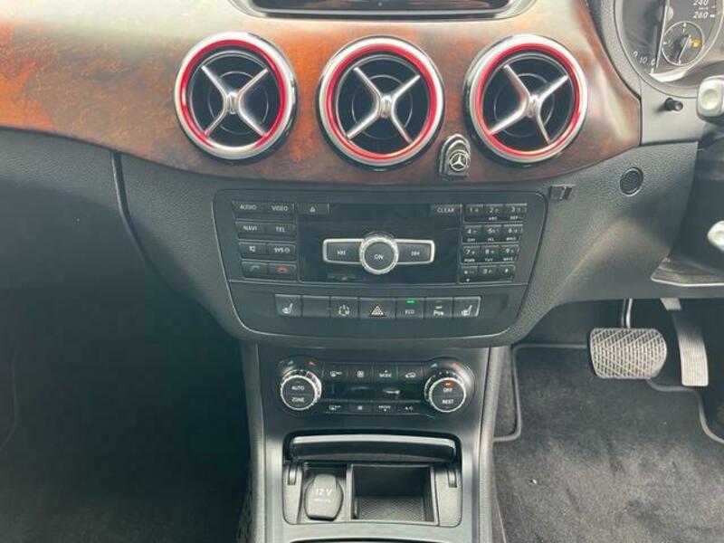 B-CLASS