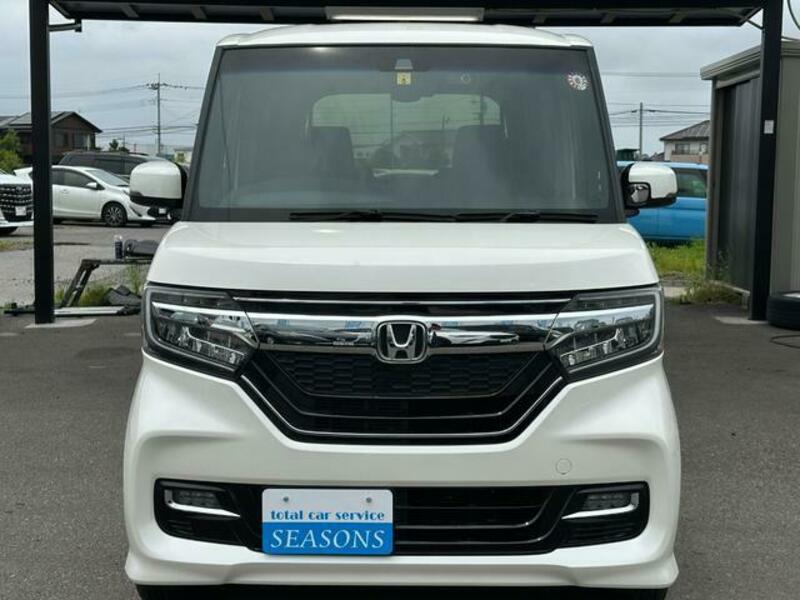 N BOX CUSTOM