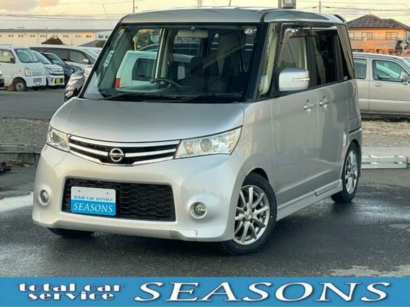 NISSAN ROOX