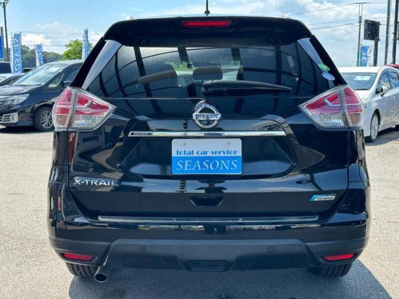 X-TRAIL