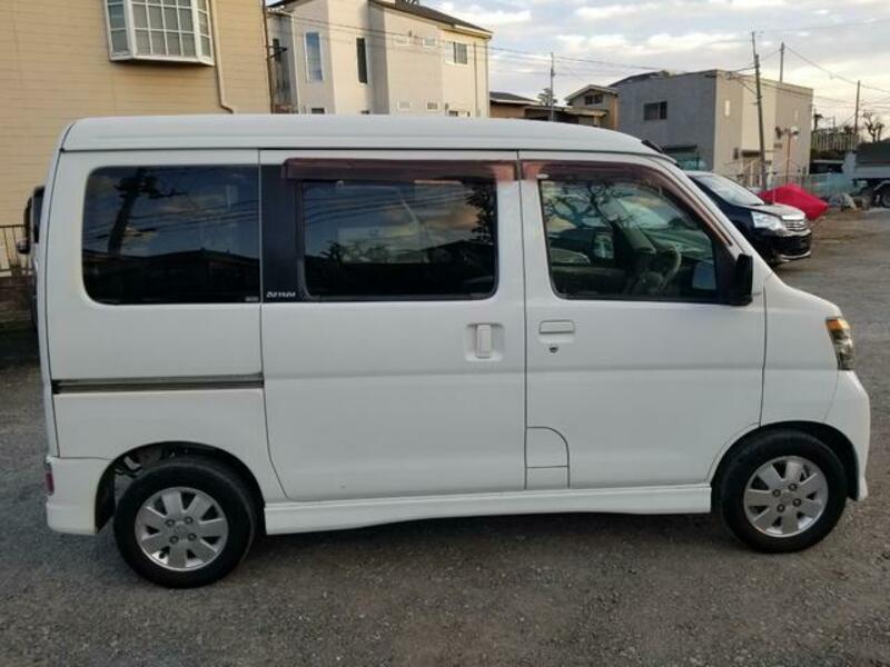 ATRAI WAGON