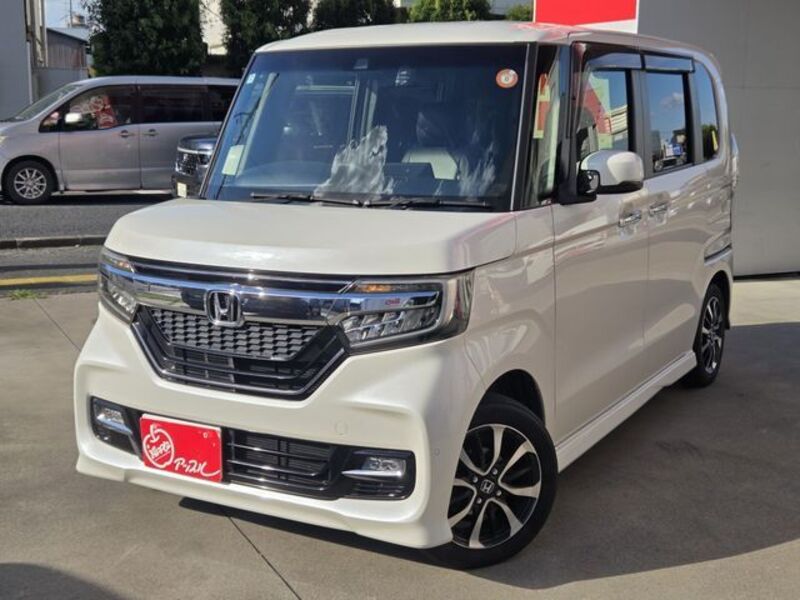 HONDA N BOX CUSTOM