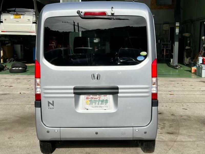 N-VAN
