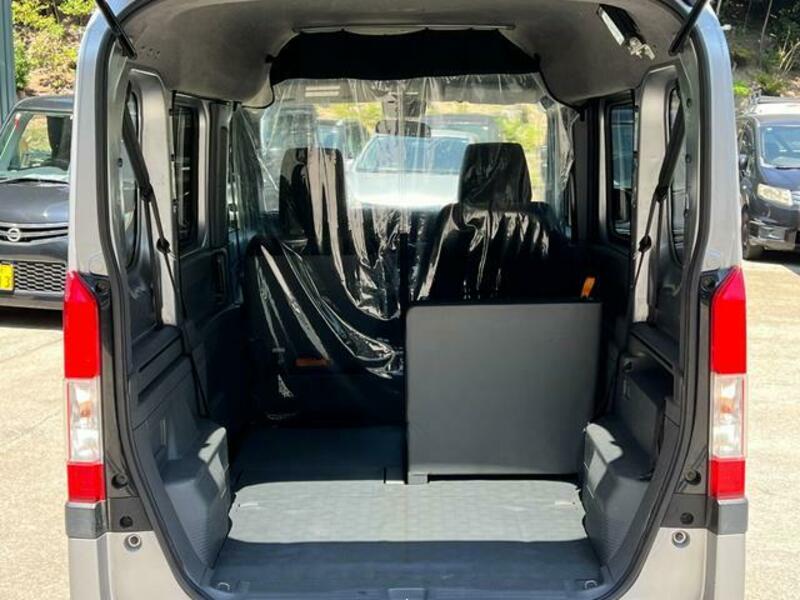 N-VAN