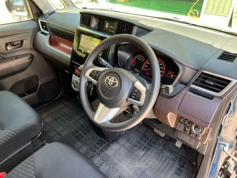 ROOMY