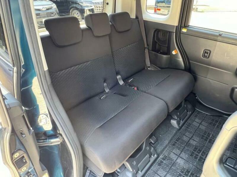 ROOMY
