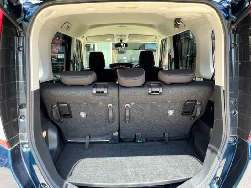 ROOMY