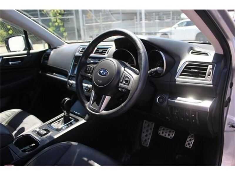 LEGACY B4