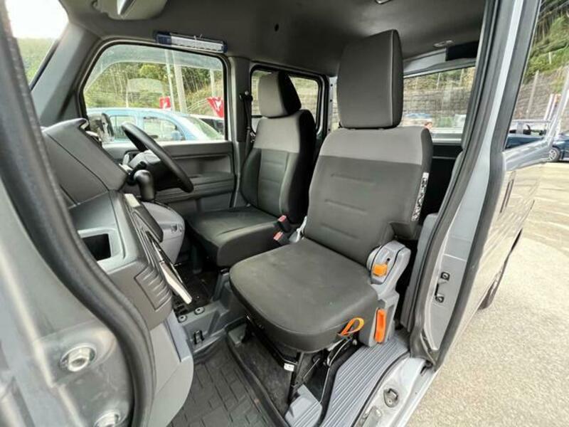 N-VAN