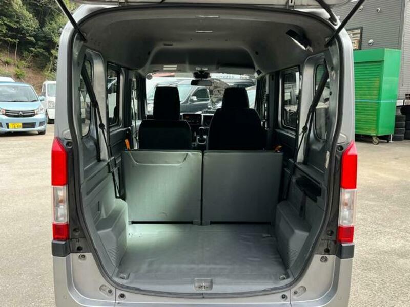 N-VAN