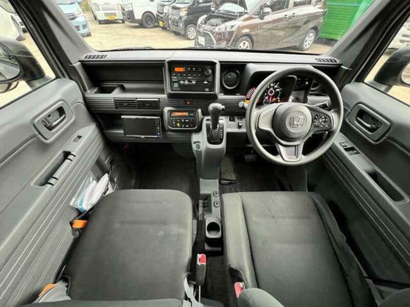 N-VAN