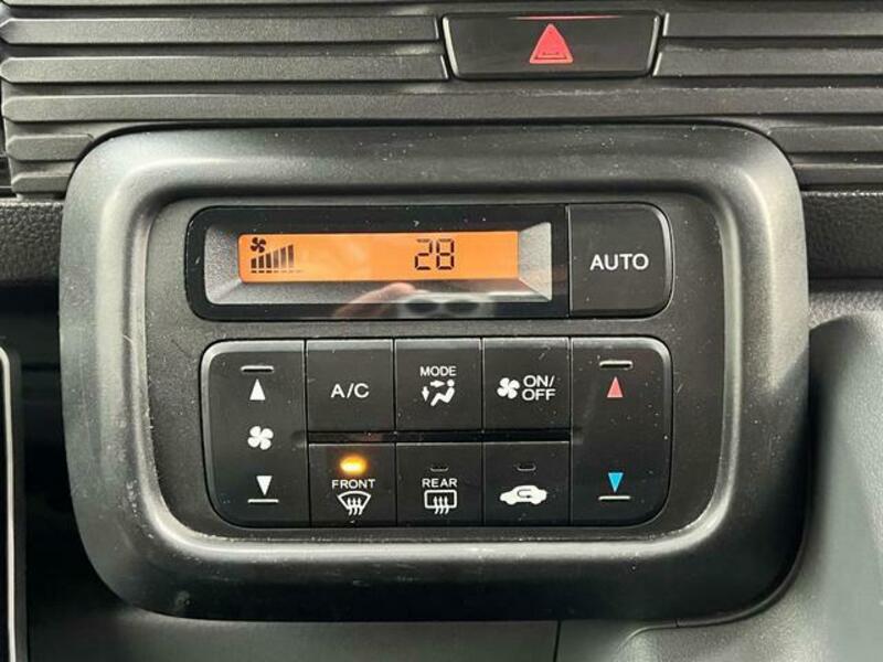 N-VAN