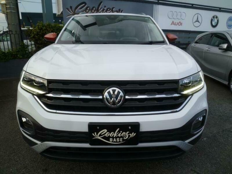 T CROSS