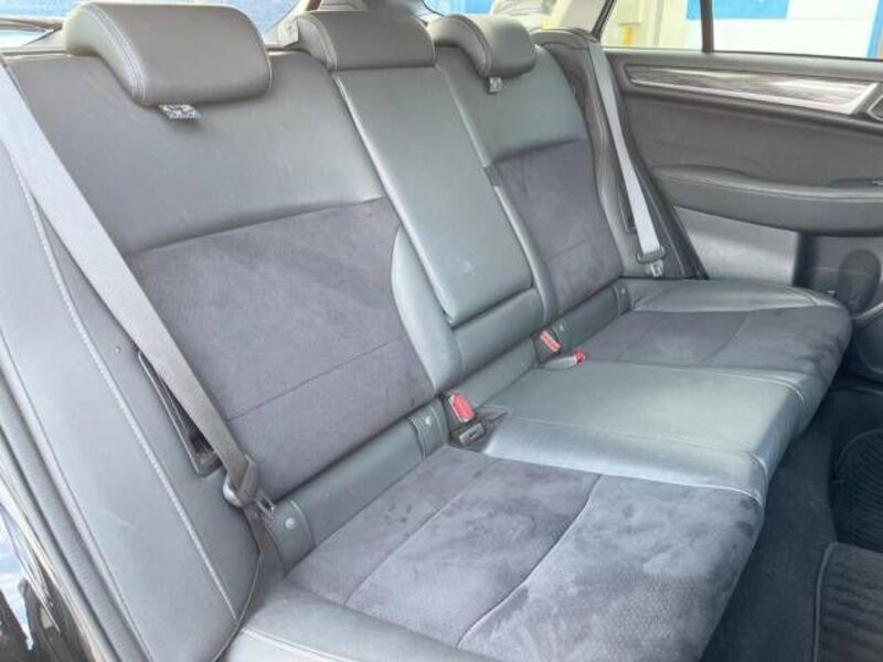 LEGACY OUTBACK