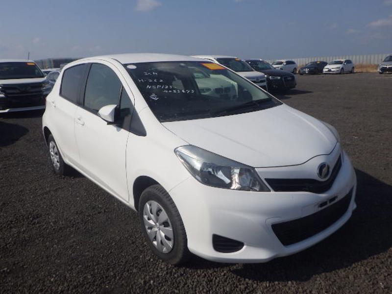 TOYOTA VITZ
