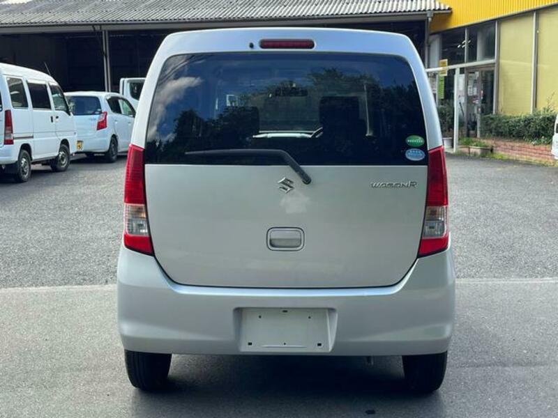 WAGON R