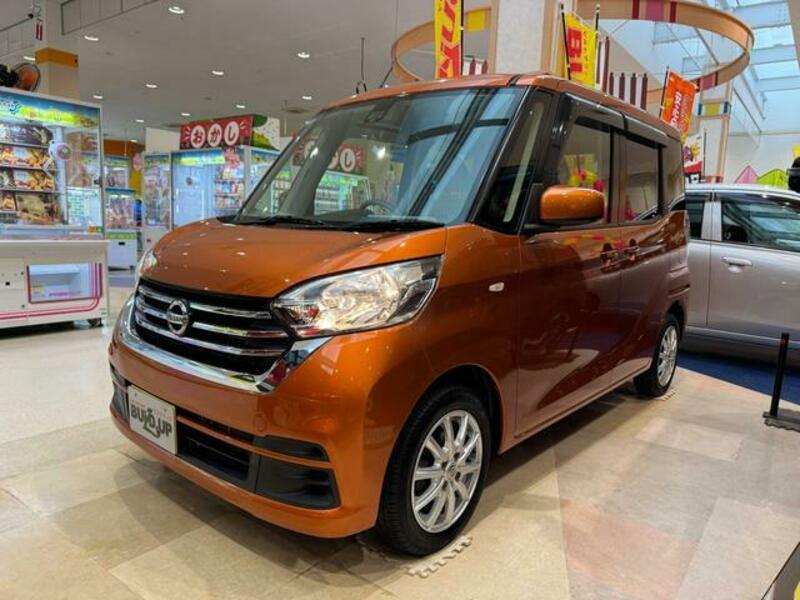 NISSAN DAYZ ROOX