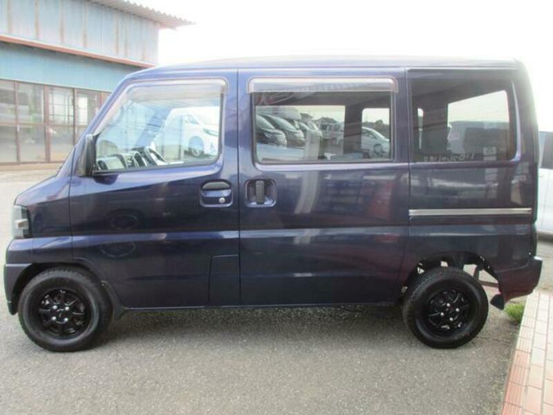 MINICAB VAN