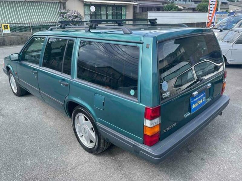 940 ESTATE