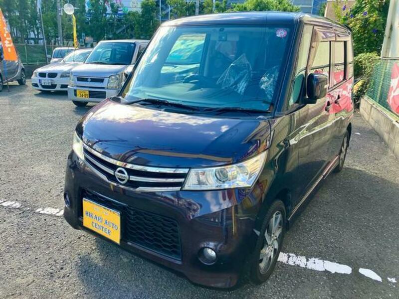 NISSAN ROOX