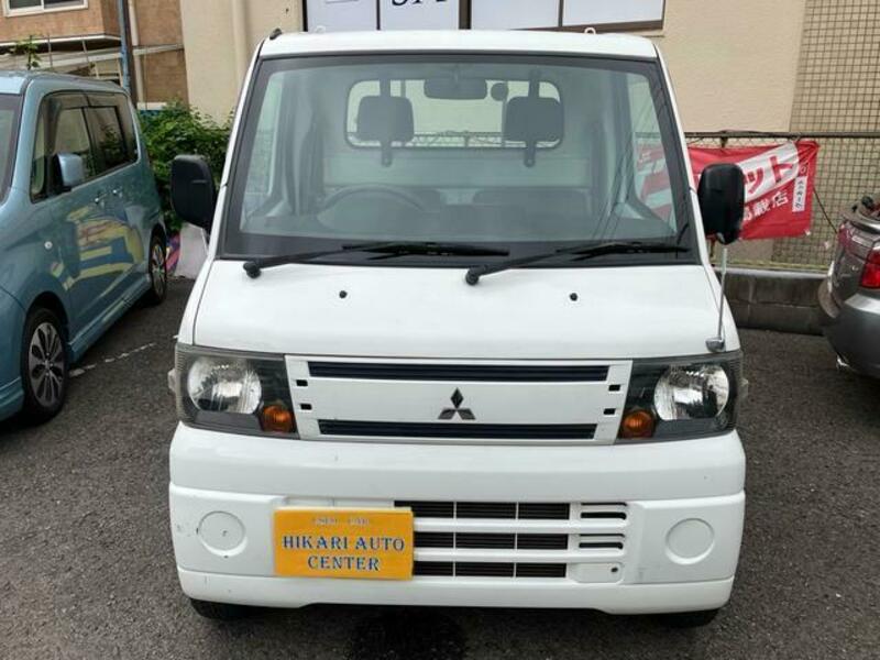 MINICAB TRUCK