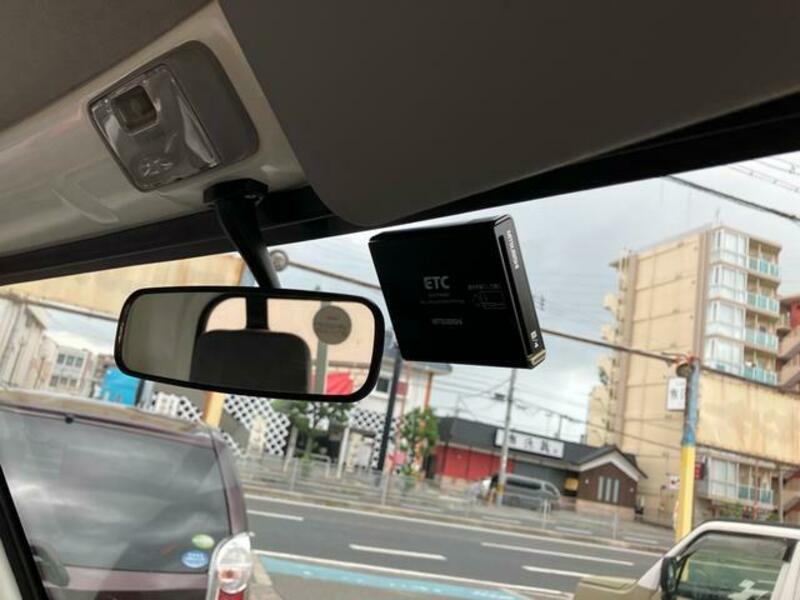 MINICAB TRUCK