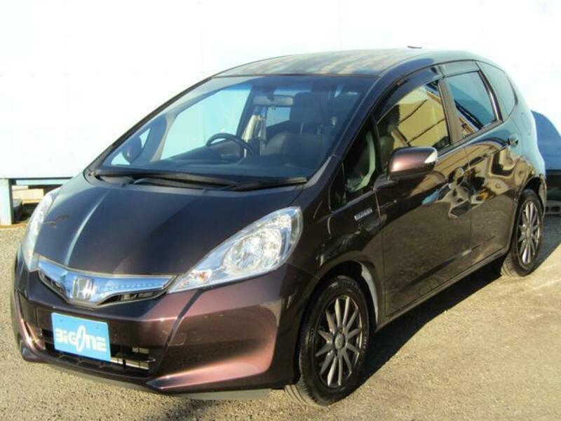 FIT HYBRID
