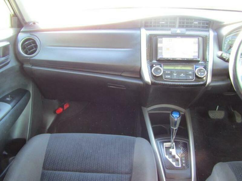 COROLLA FIELDER