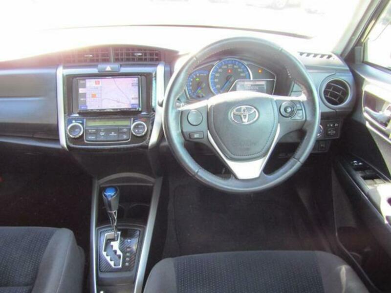 COROLLA FIELDER