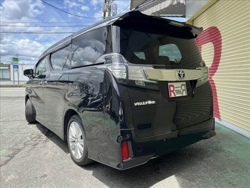 VELLFIRE