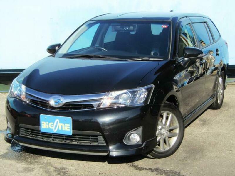COROLLA FIELDER