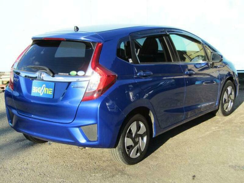 FIT HYBRID