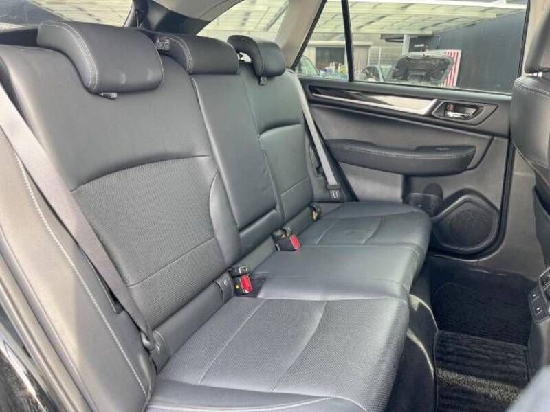 LEGACY OUTBACK
