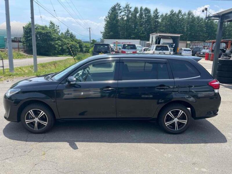 COROLLA FIELDER