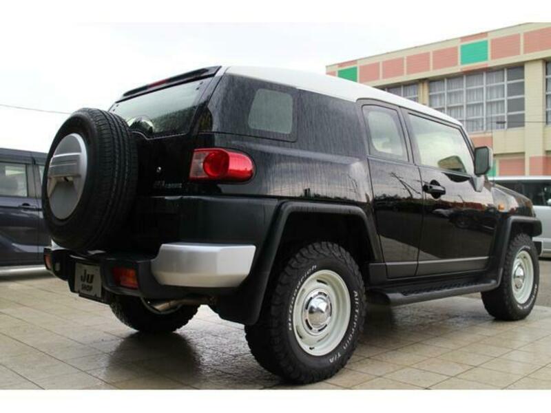 FJ CRUISER