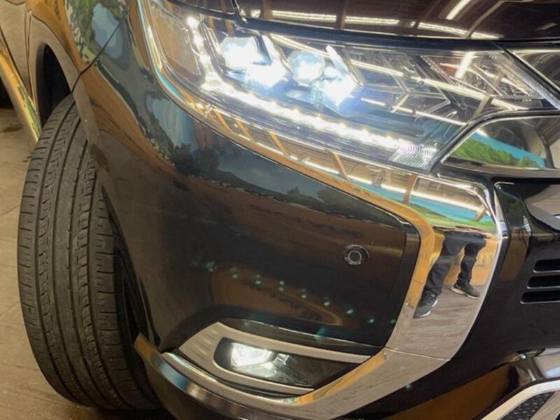 OUTLANDER PHEV