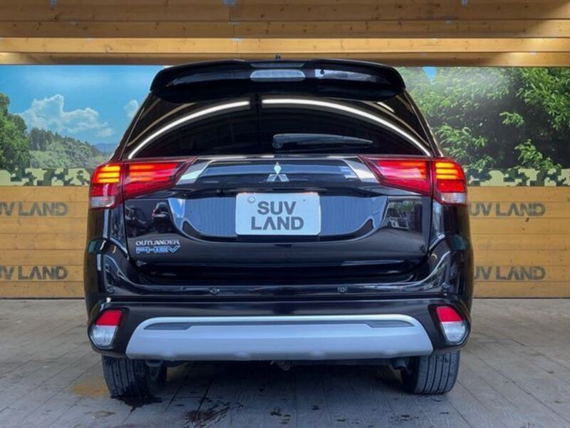 OUTLANDER PHEV