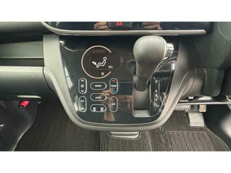 EK SPACE CUSTOM