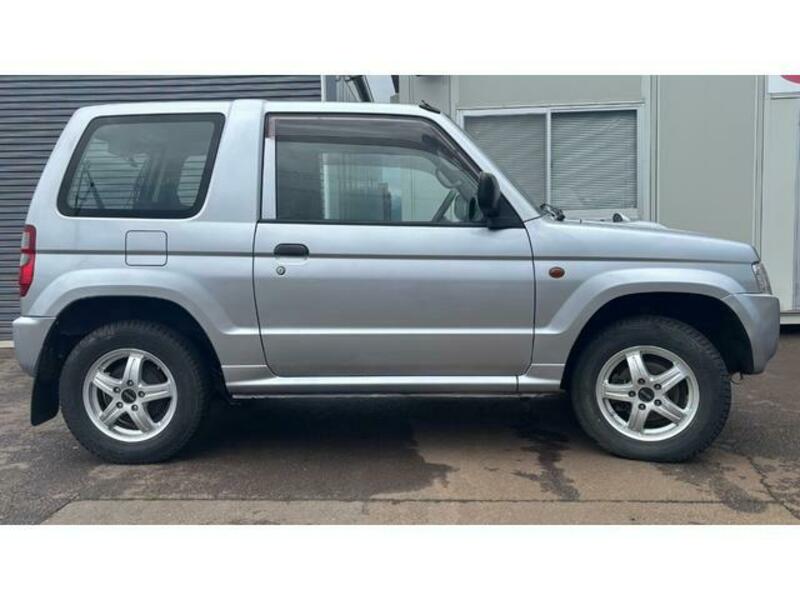 PAJERO MINI