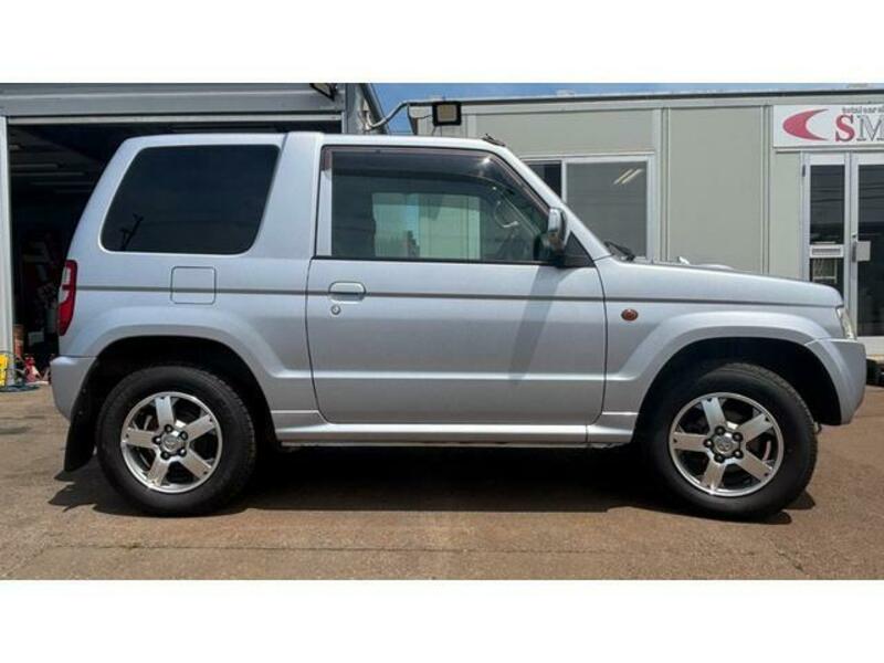 PAJERO MINI