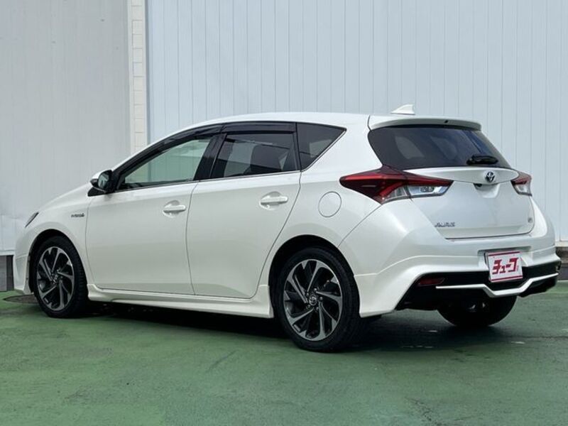 AURIS HYBRID