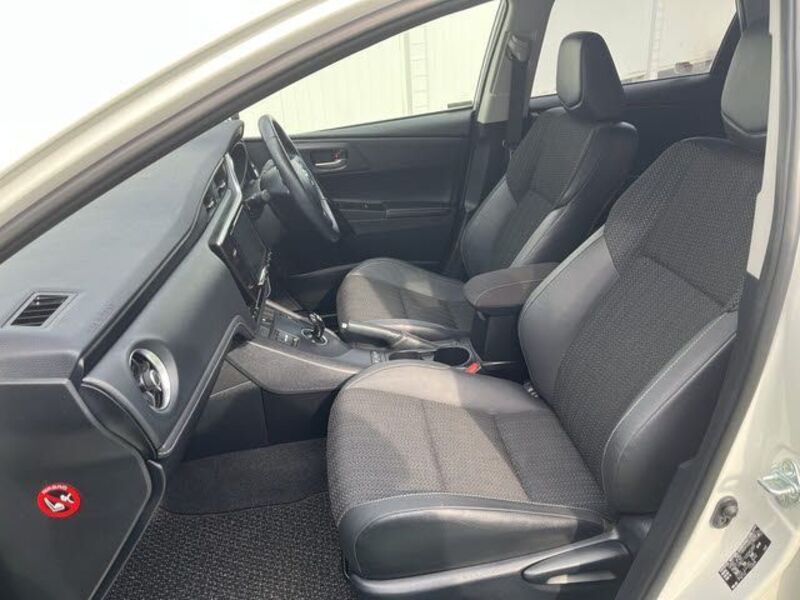 AURIS HYBRID