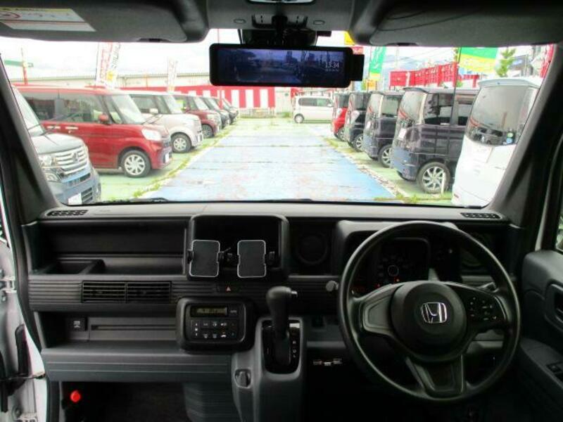 N-VAN
