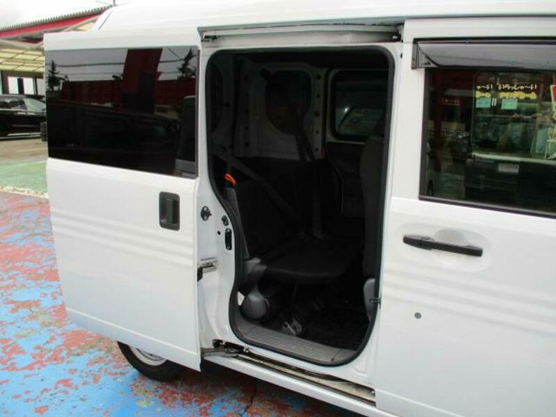N-VAN