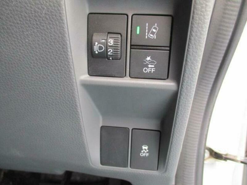 N-VAN