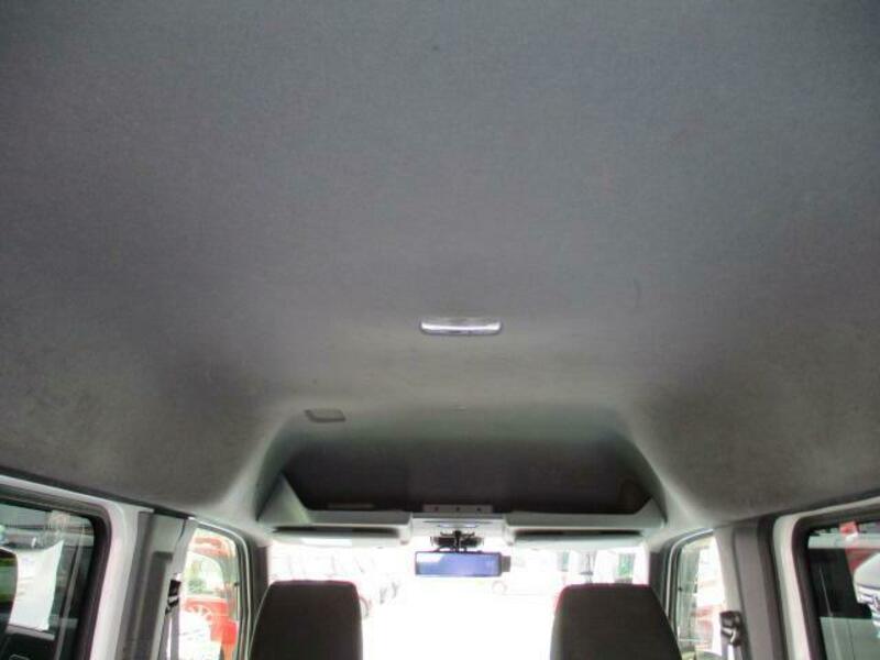 N-VAN