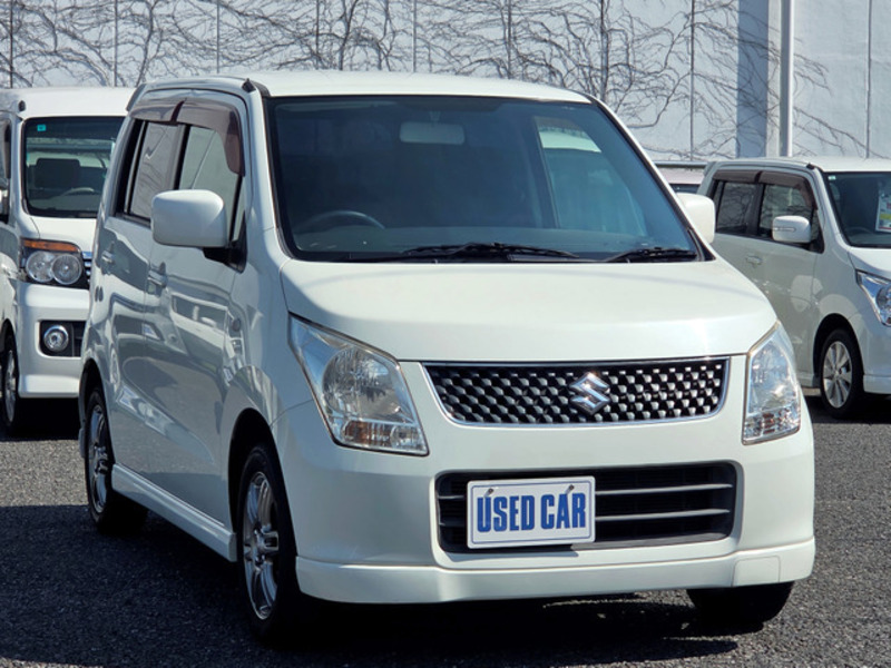 WAGON R-0